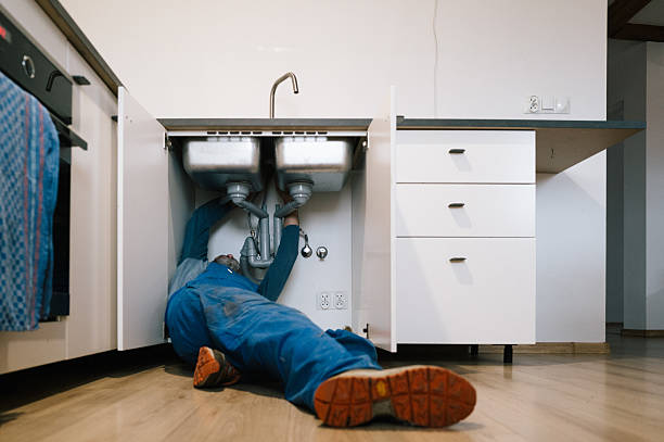 Professional Plumbing technician working in Kountze, TX